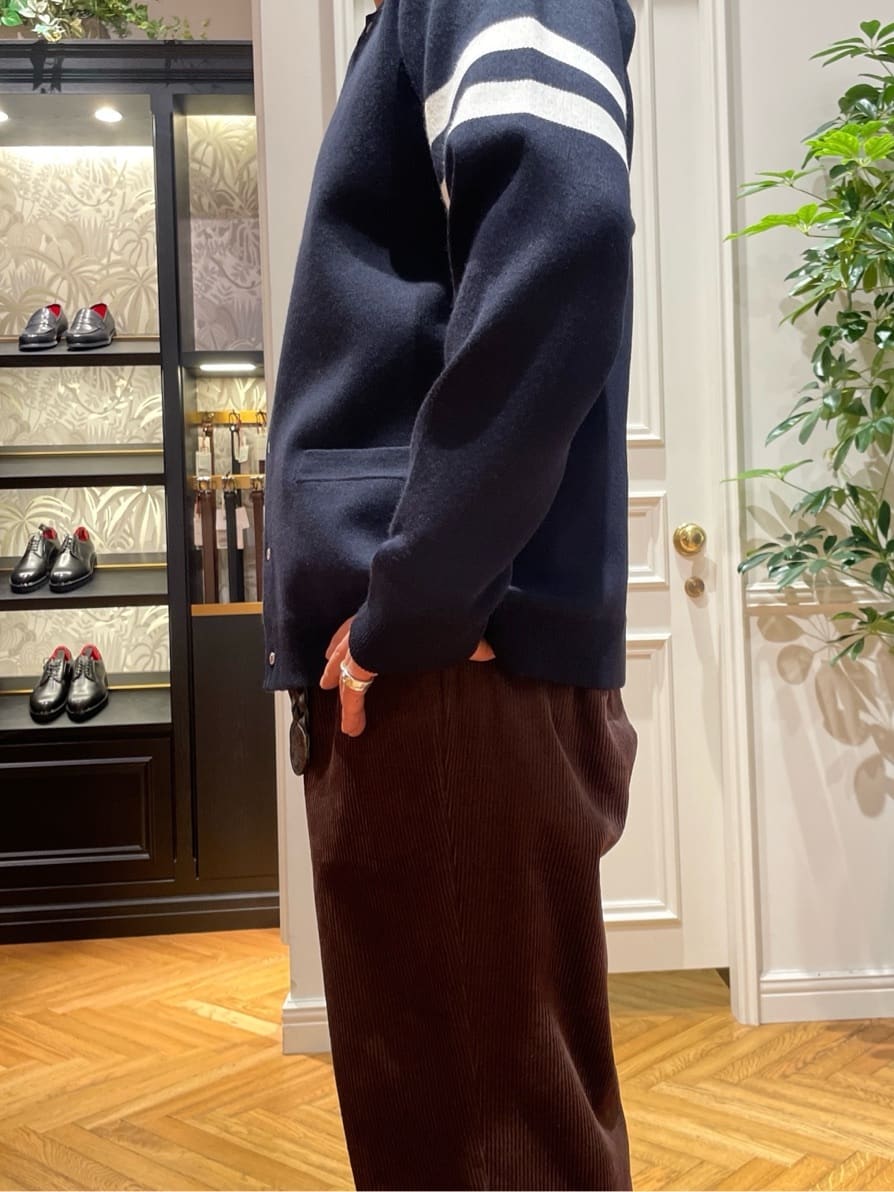 鶴田大士さんの「DRESSTERIOR｜【撥水加工/Safari5月号掲載】ローファー」を使ったコーディネート