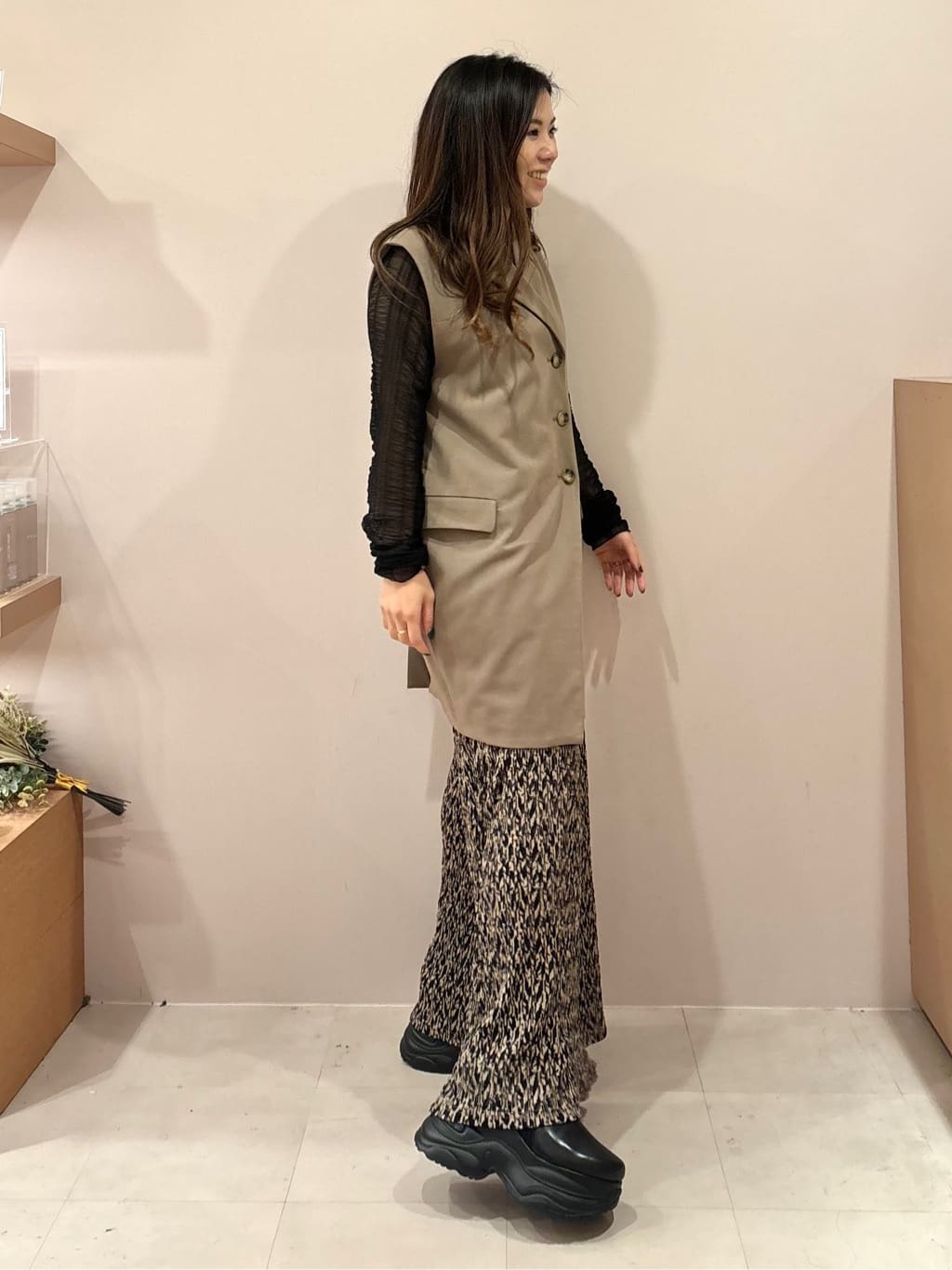 Akiさんの「ESPERANZA｜スニーカーソールニットショートブーツ」を使ったコーディネート