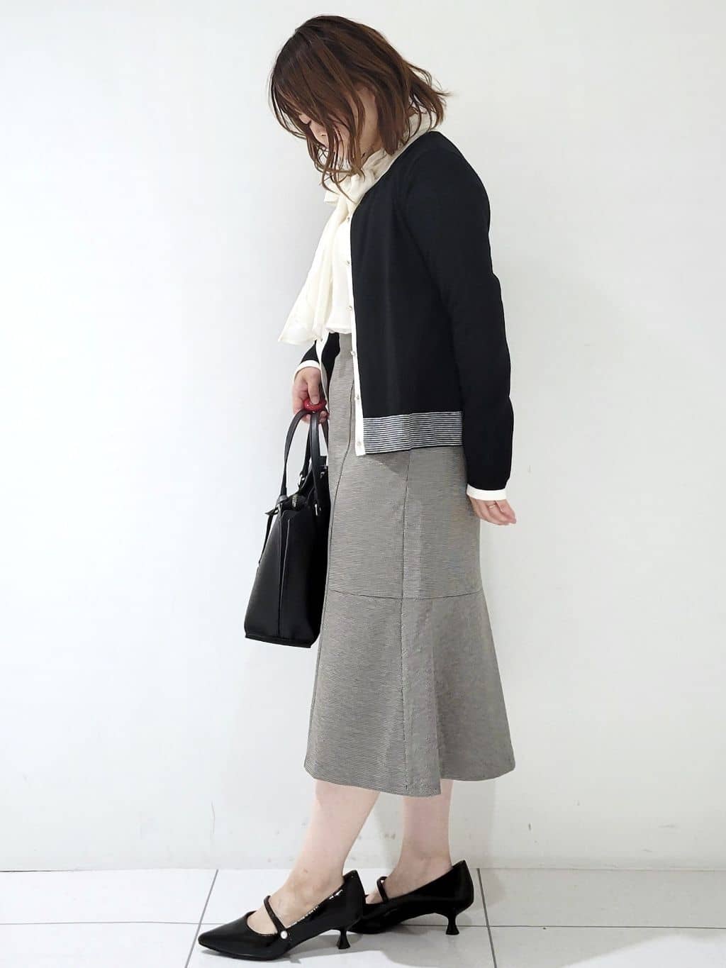 kinaさんの「index｜《5色展開／S-LLサイズ》ストレッチマーメイドスカート／セットアップ対応【洗濯機洗い可／イージーケ」を使ったコーディネート