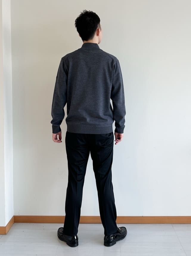 イッシーさんの「TAKEO KIKUCHI｜【ONOFF対応】TRダブルニット ストレッチパンツ」を使ったコーディネート