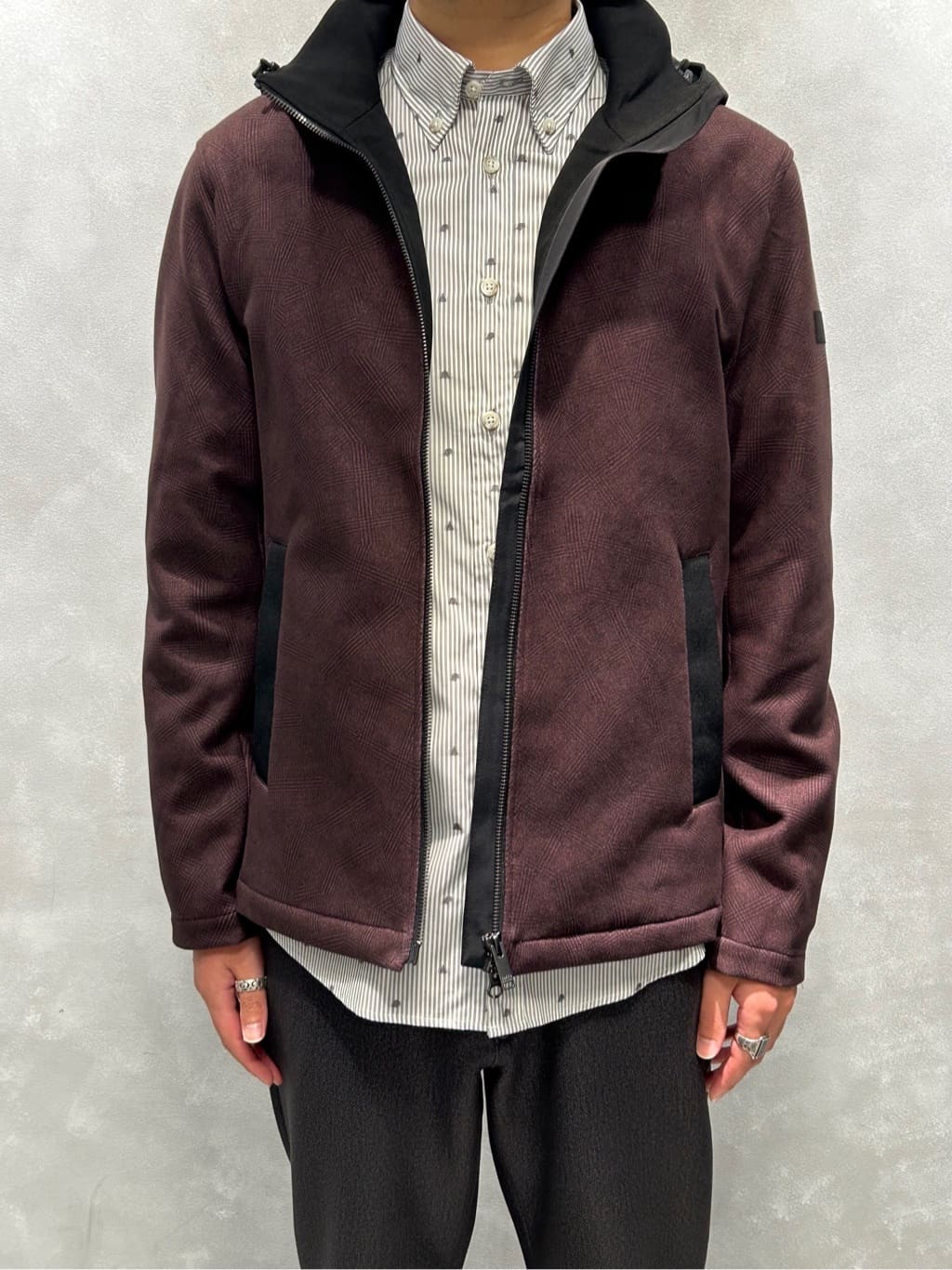 ☆さんの「TAKEO KIKUCHI｜ハットモチーフ ジャカード ストライプ シャツ」を使ったコーディネート