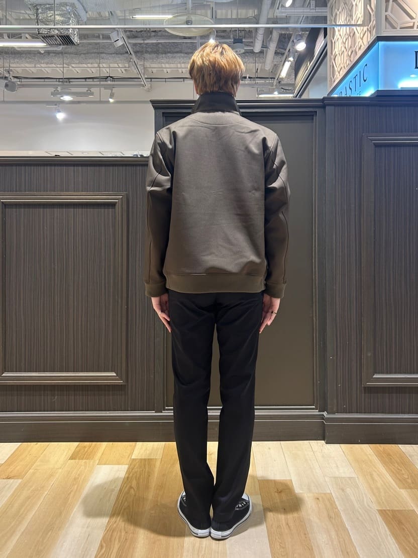 ふみふみさんの「TAKEO KIKUCHI｜【オフィスカジュアル対応】ドレス チノパンツ」を使ったコーディネート