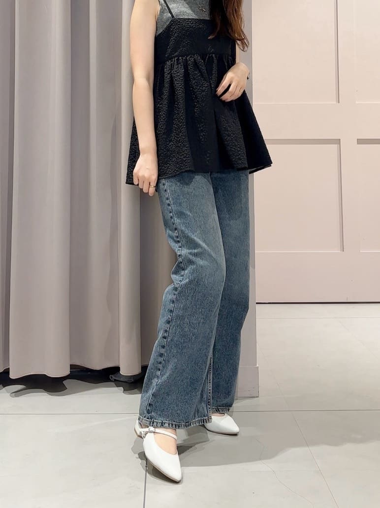 RINAさんの「ESPERANZA｜バックストラップフラットパンプス」を使ったコーディネート