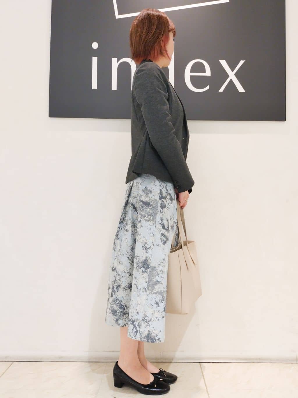 n.さんの「index｜《5色展開／XS-LLサイズ》ストレッチテーラードジャケット／セットアップ対応【イージーアイロン】」を使ったコーディネート
