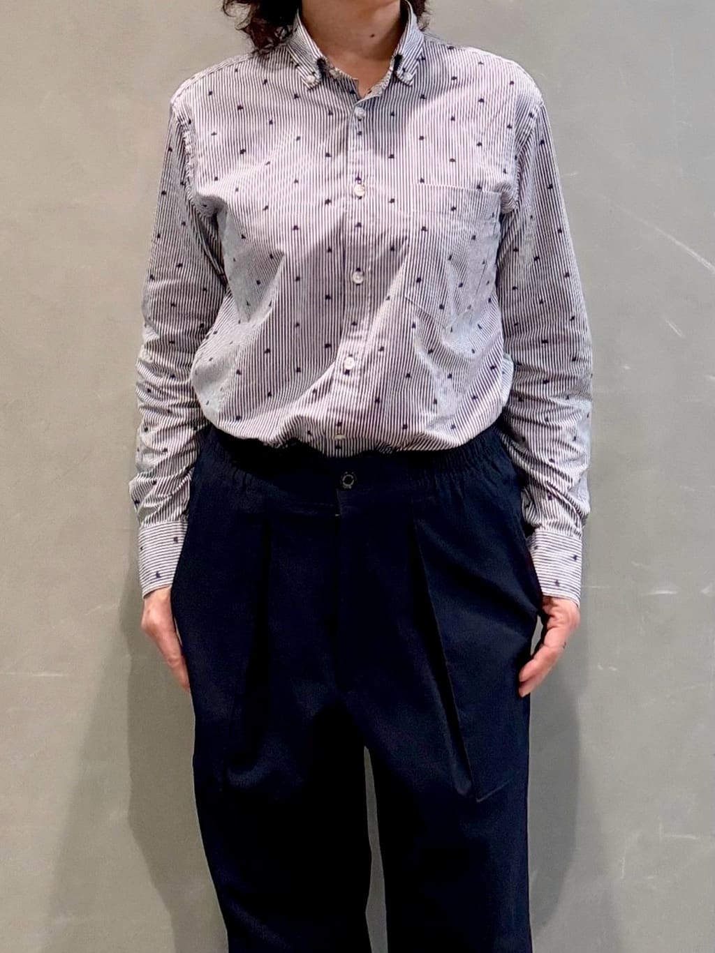 のぐみさんの「TAKEO KIKUCHI｜ハットモチーフ ジャカード ストライプ シャツ」を使ったコーディネート
