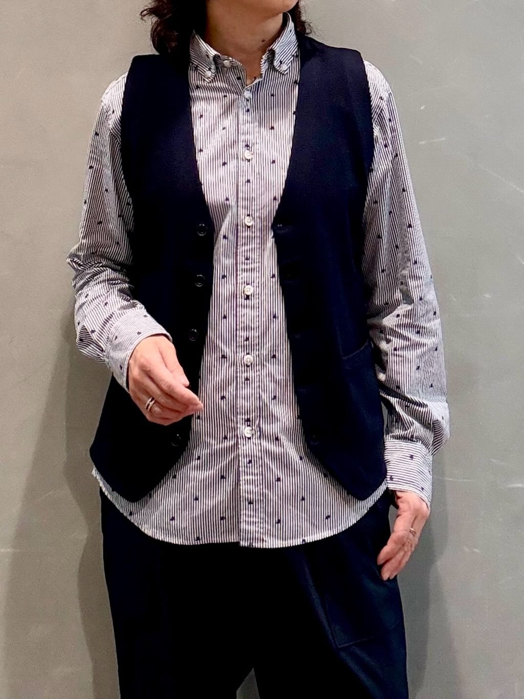 のぐみさんの「TAKEO KIKUCHI｜ハットモチーフ ジャカード ストライプ シャツ」を使ったコーディネート
