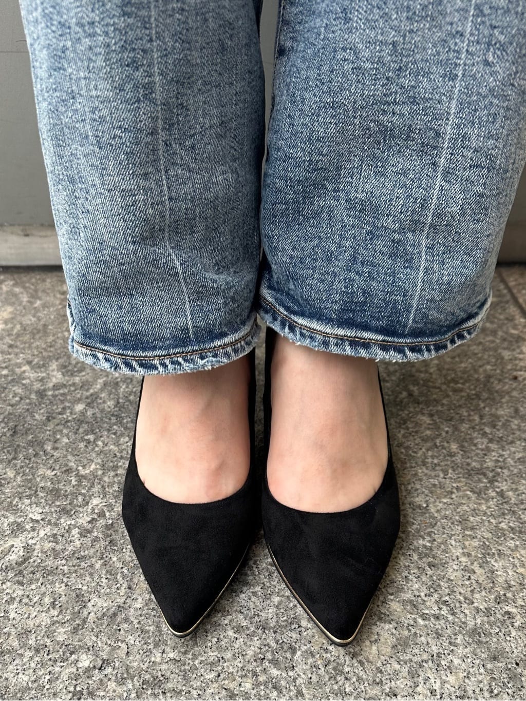 あずみさんの「ESPERANZA｜【12時間パンプス】約7.5㎝　歩きやすくて疲れにくい」を使ったコーディネート