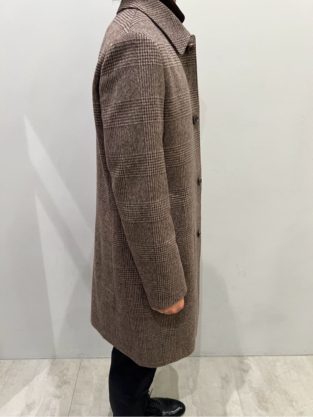 SHOOさんの「TAKEO KIKUCHI｜【オフィスカジュアル対応】ドレス チノパンツ」を使ったコーディネート