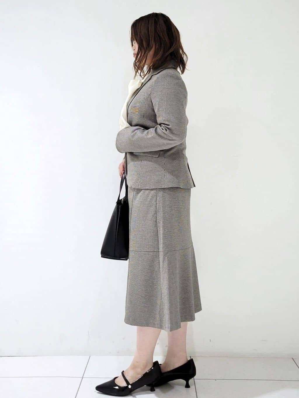kinaさんの「index｜《5色展開／XS-LLサイズ》ストレッチテーラードジャケット／セットアップ対応【イージーアイロン】」を使ったコーディネート