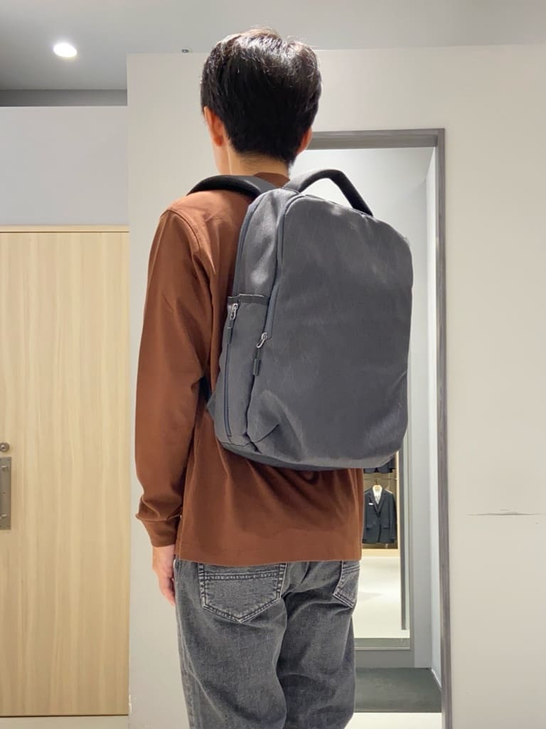 わいずみさんの「TAKEO KIKUCHI｜【モンスターストレッチ】日本製 ウォッシュド デニムパンツ」を使ったコーディネート