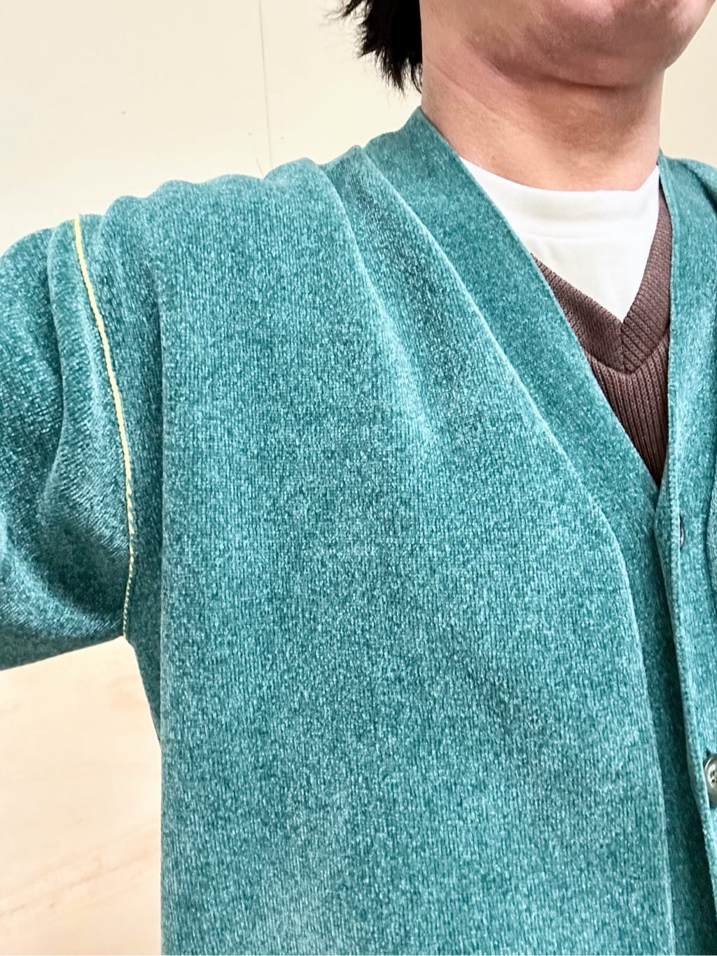 KENJI Iさんの「THE SHOP TK｜サフィアーノミニサコッシュ」を使ったコーディネート