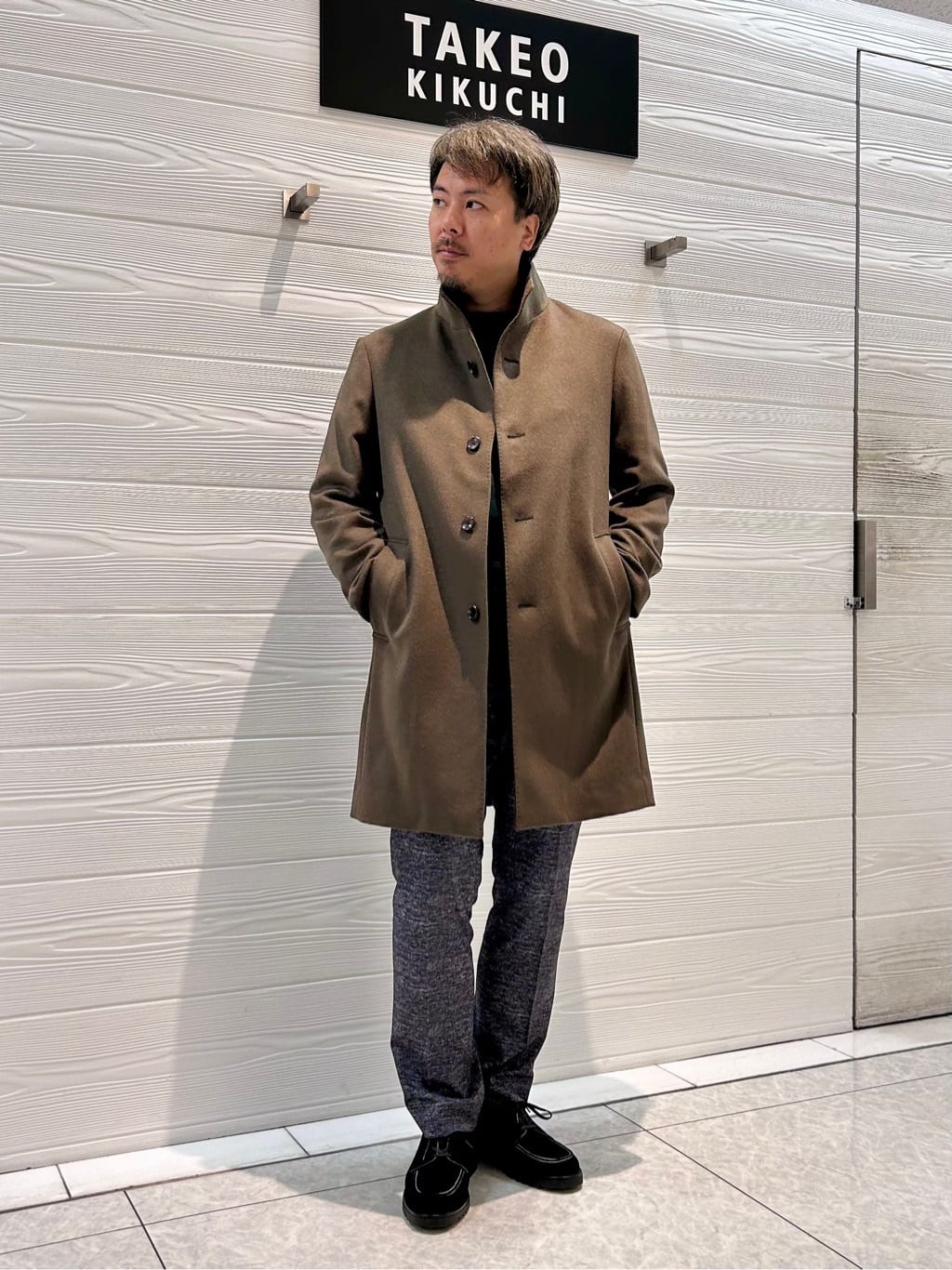 すーさんの「TAKEO KIKUCHI｜【ONOFF対応】TRダブルニット ストレッチパンツ」を使ったコーディネート