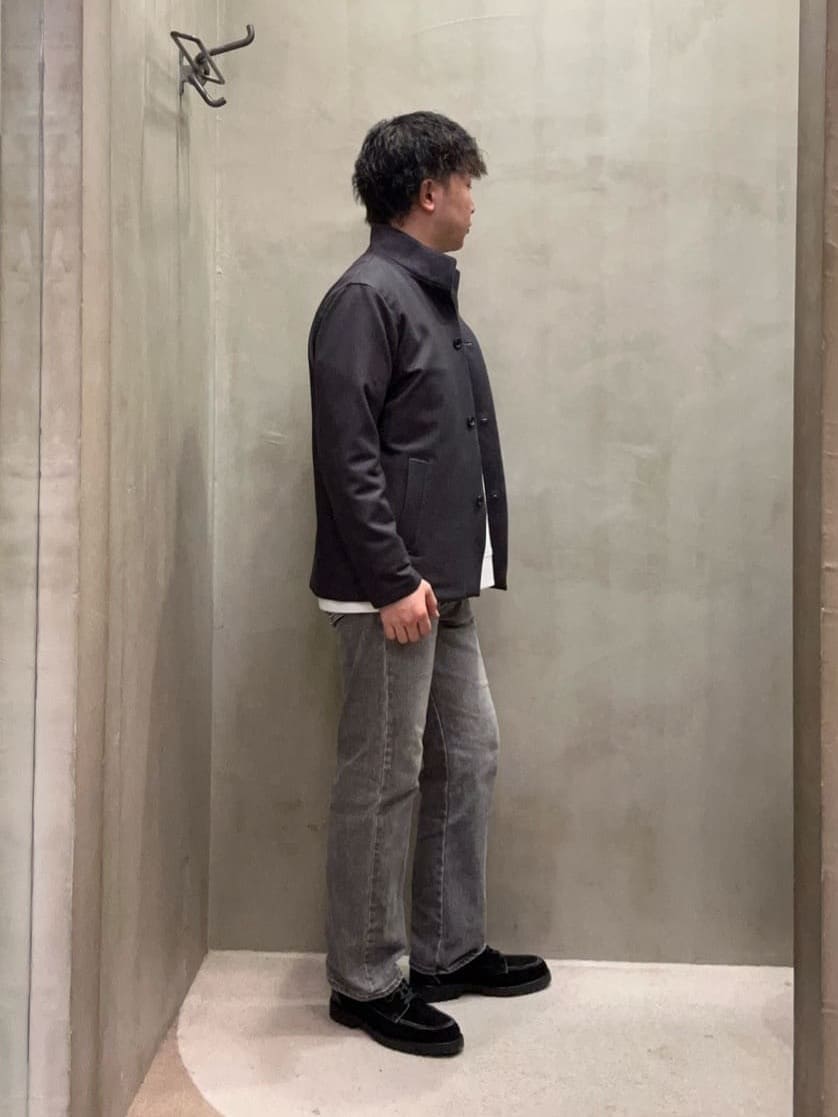コウノ モトヤさんの「TAKEO KIKUCHI｜【DOWN FABRIC】ダウンファブリック スタンドカラーブルゾン」を使ったコーディネート