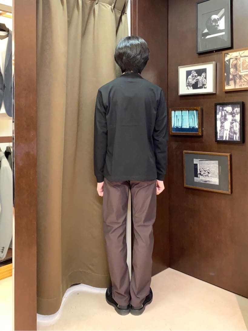 コバヤシさんの「TAKEO KIKUCHI｜【Made in JAPAN】播州織 ストレッチ パンツ」を使ったコーディネート