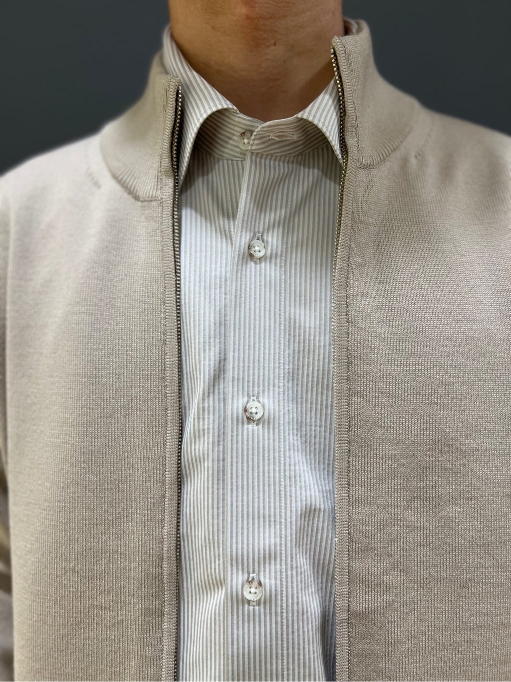yutoさんの「TAKEO KIKUCHI｜【Made in JAPAN】播州織 ストレッチ パンツ」を使ったコーディネート