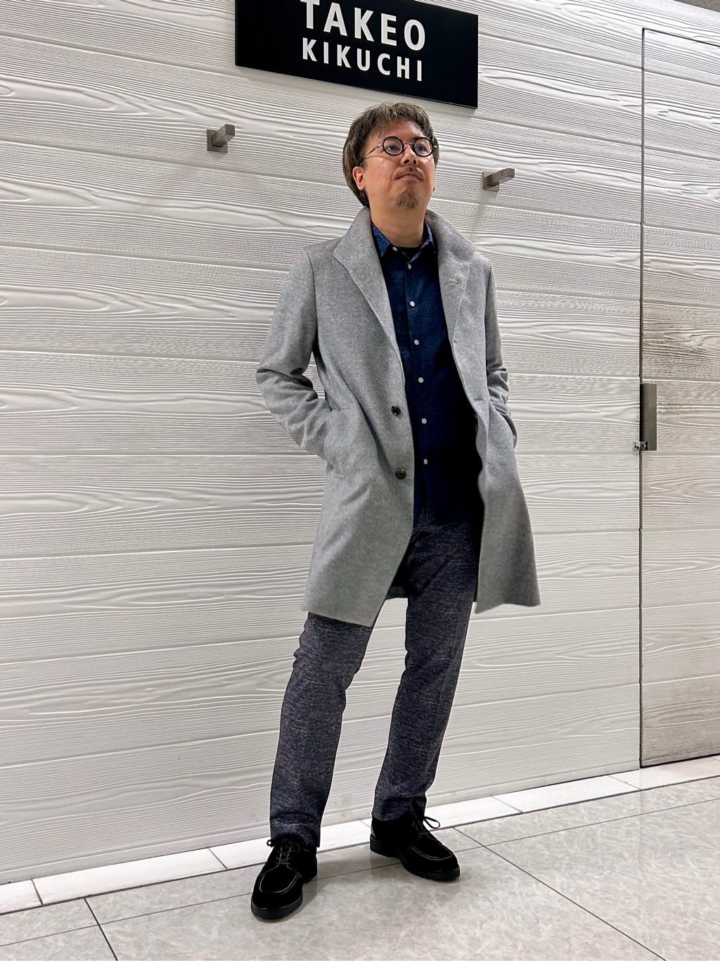 すーさんの「TAKEO KIKUCHI｜【ONOFF対応】TRダブルニット ストレッチパンツ」を使ったコーディネート