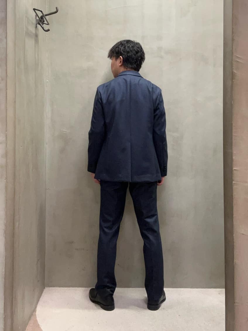 コウノ モトヤさんの「TAKEO KIKUCHI｜【DOWN FABRIC】ダウンファブリック ドレスパンツ / セットアップ対応」を使ったコーディネート