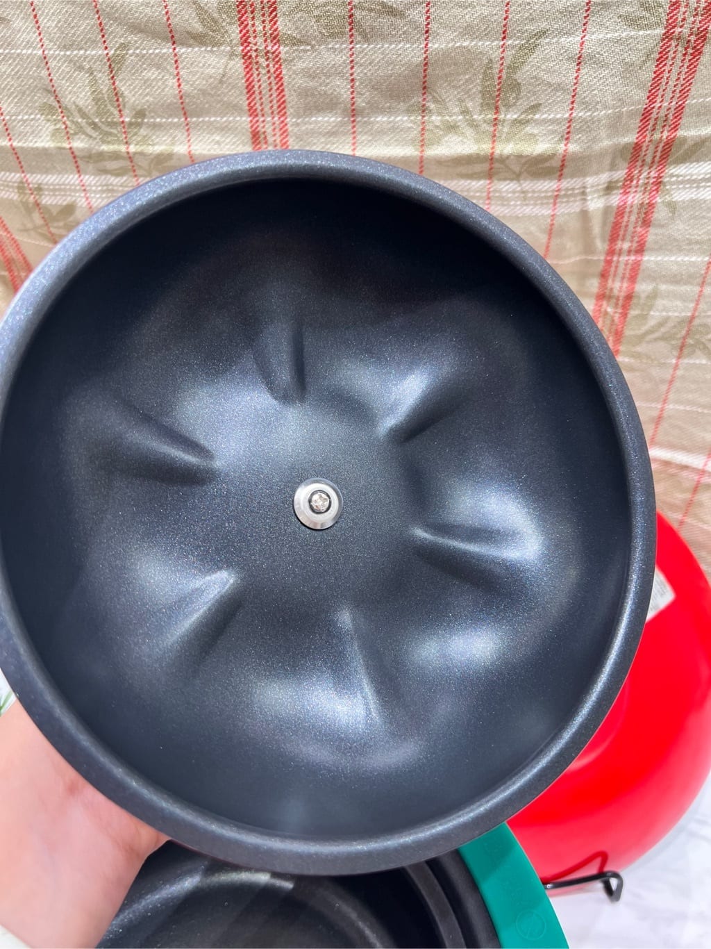 nagiさんの「212 KITCHEN STORE｜べジポ IH対応ミニ卓上鍋 19cm トマト」を使ったコーディネート