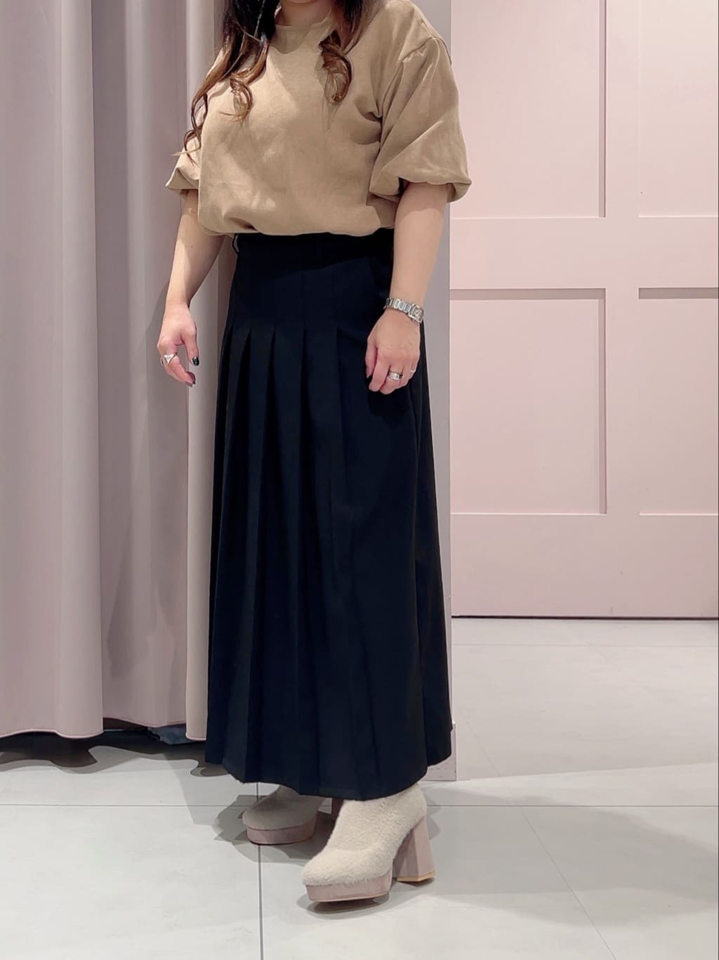 りえさんの「ESPERANZA｜ニットパール調ショートブーツ」を使ったコーディネート