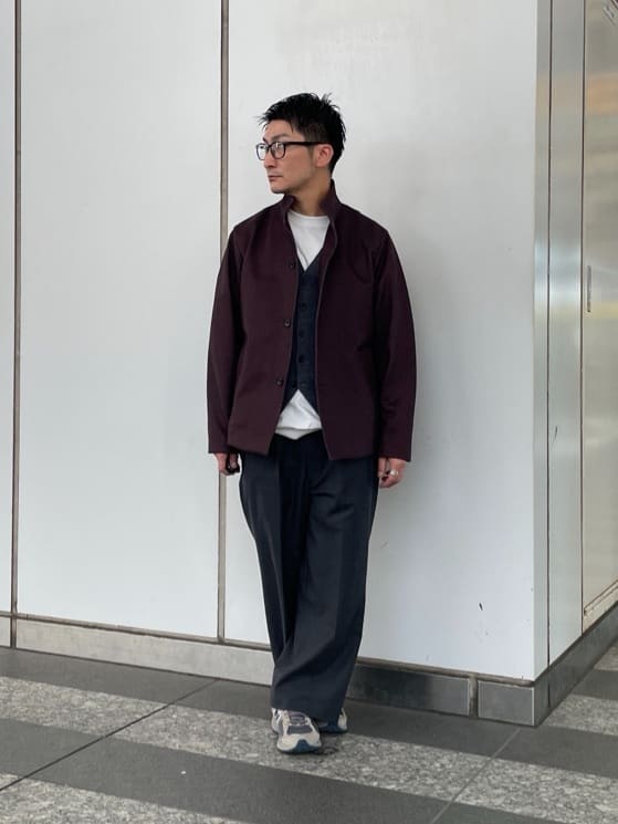 加藤裕樹さんの「TAKEO KIKUCHI｜【DOWN FABRIC】ダウンファブリック スタンドカラーブルゾン」を使ったコーディネート