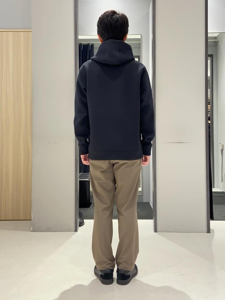 わいずみさんの「TAKEO KIKUCHI｜【撥水】ライトウェイト ボディバッグ」を使ったコーディネート