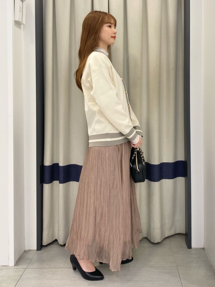 ainaさんの「grove｜【人間工学】つつまれフィットパンプス【入卒対応可】」を使ったコーディネート