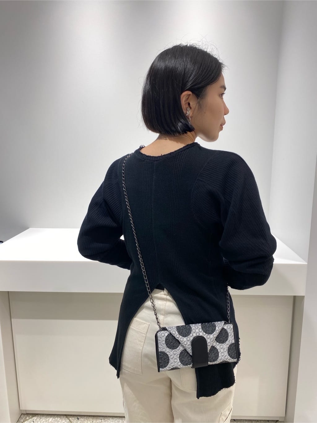 Uさんの「HIROKO HAYASHI｜チェーン付長財布用 ロングチェーン」を使ったコーディネート