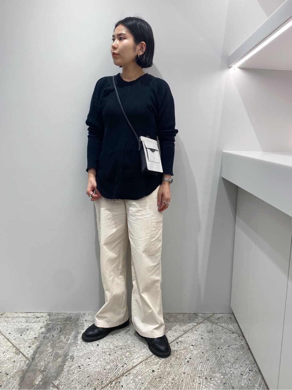 Uさんの「HIROKO HAYASHI｜OTTICA（オッティカ）スマホポシェット」を使ったコーディネート