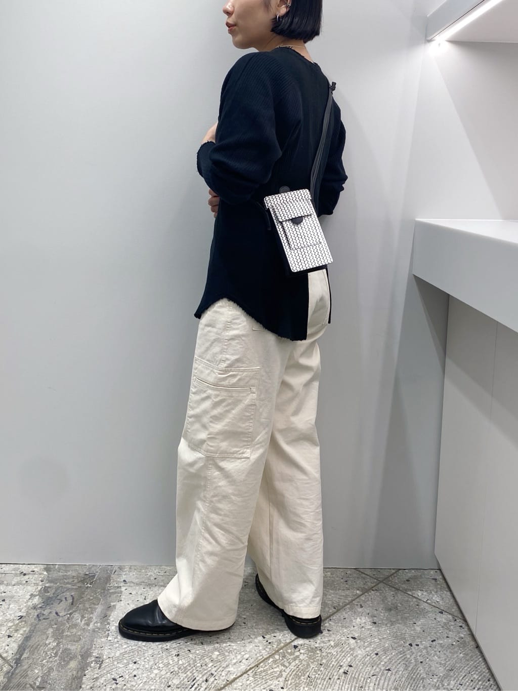Uさんの「HIROKO HAYASHI｜OTTICA（オッティカ）スマホポシェット」を使ったコーディネート