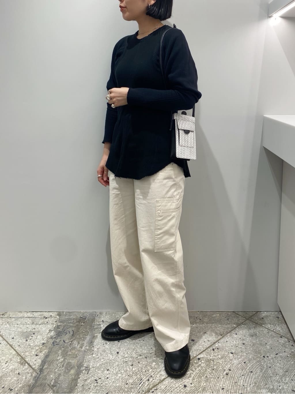 Uさんの「HIROKO HAYASHI｜OTTICA（オッティカ）スマホポシェット」を使ったコーディネート
