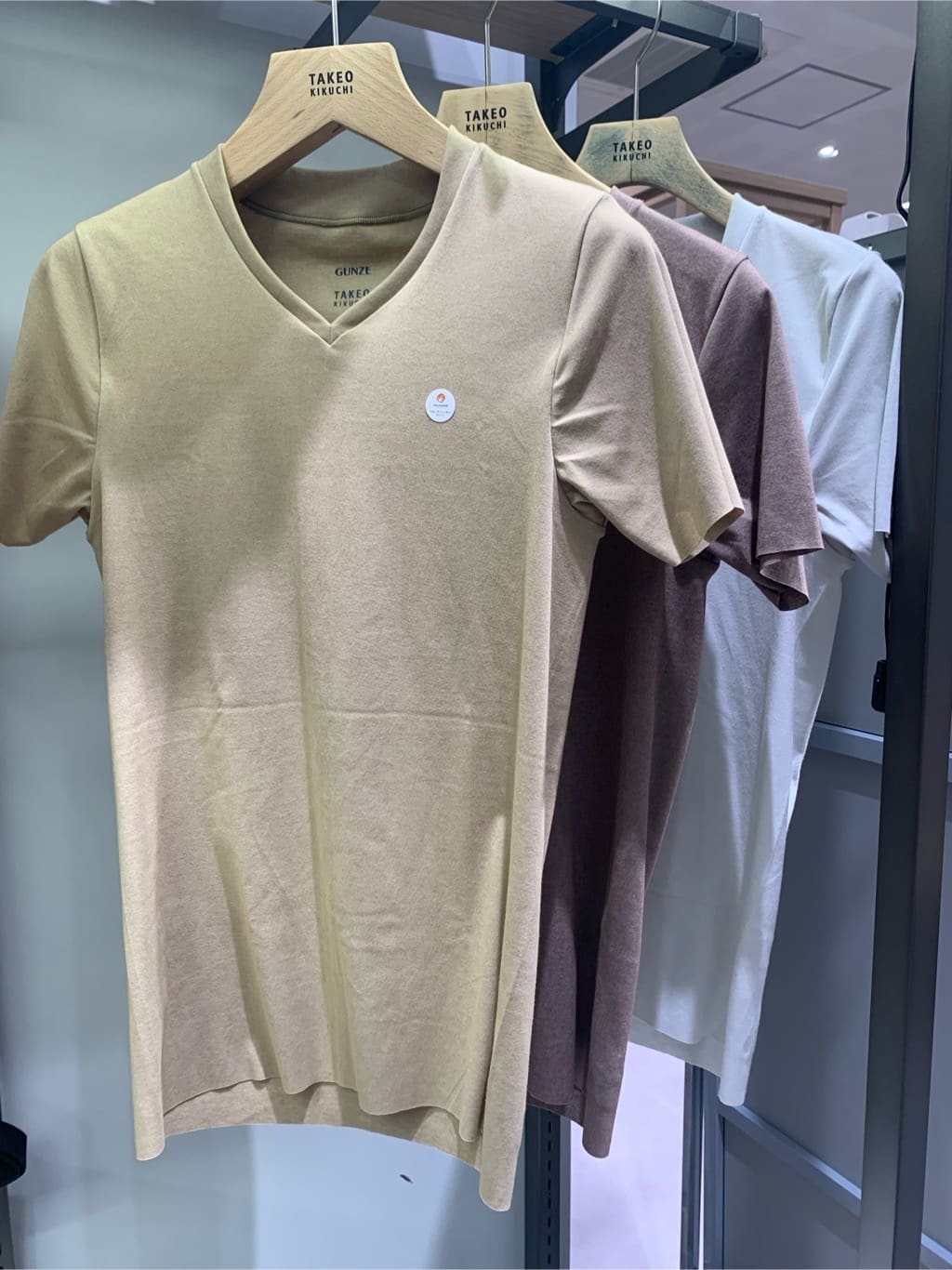 よぴさんの「TAKEO KIKUCHI｜【GUNZE&times;TAKEO KIKUCHI】メンズインナー「ステルス(R)」」を使ったコーディネート