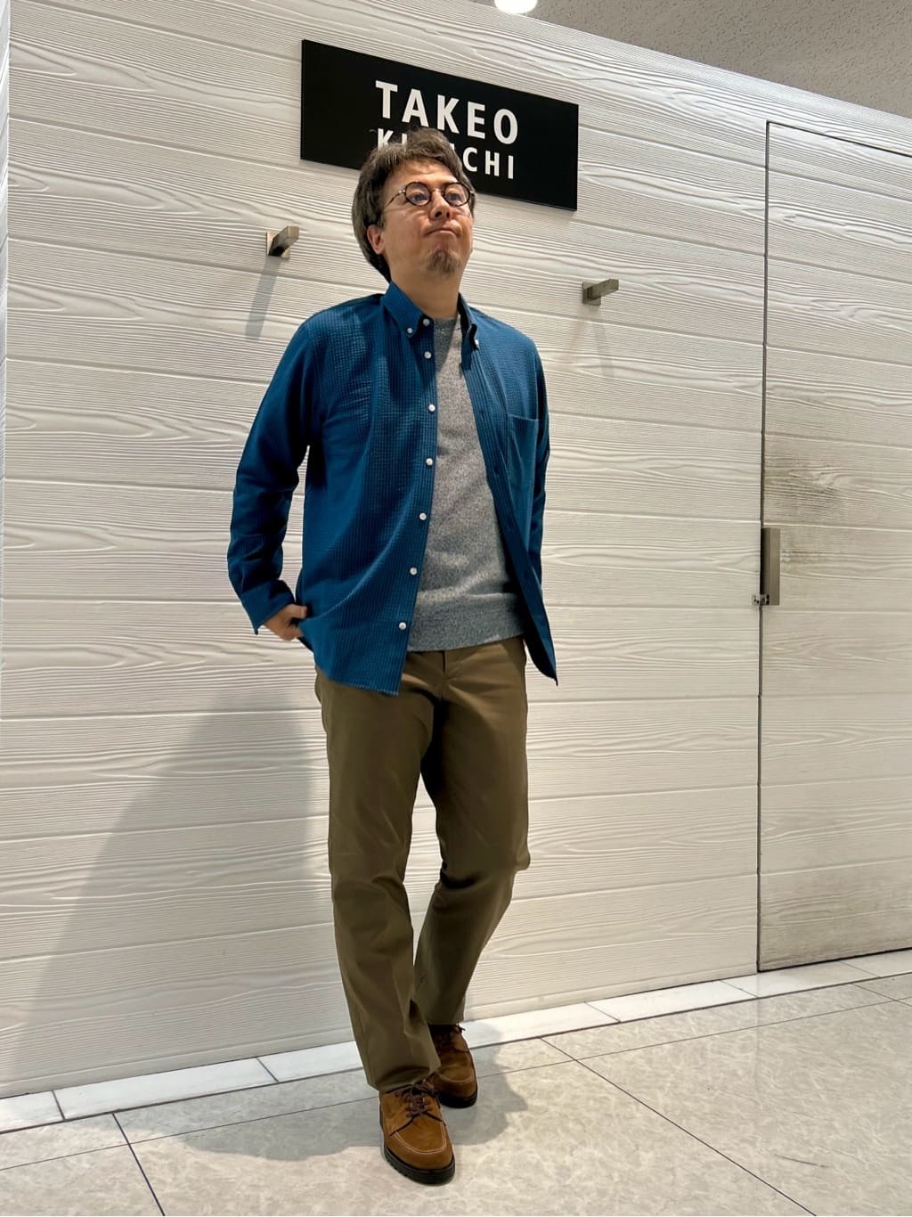 すーさんの「TAKEO KIKUCHI｜【オフィスカジュアル対応】ドレス チノパンツ」を使ったコーディネート
