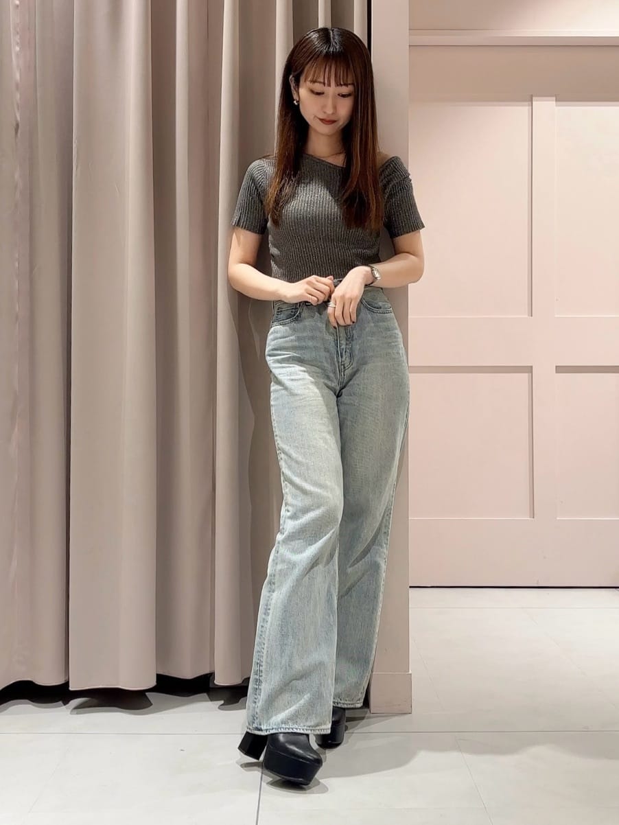 RINAさんの「ESPERANZA｜ラク盛りショートブーツ」を使ったコーディネート