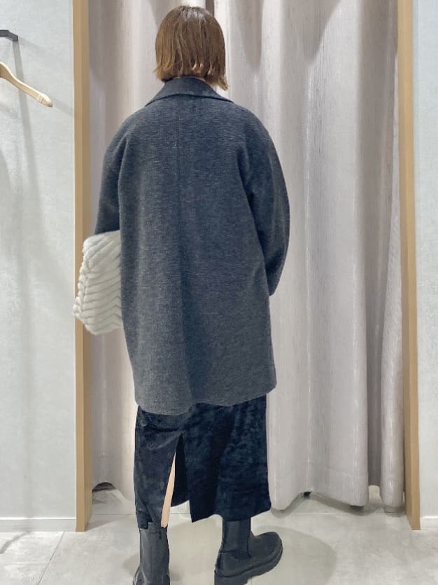 AKKOさんの「UNTITLED｜【コーディネートのアクセントに】ビジューキルトピン」を使ったコーディネート