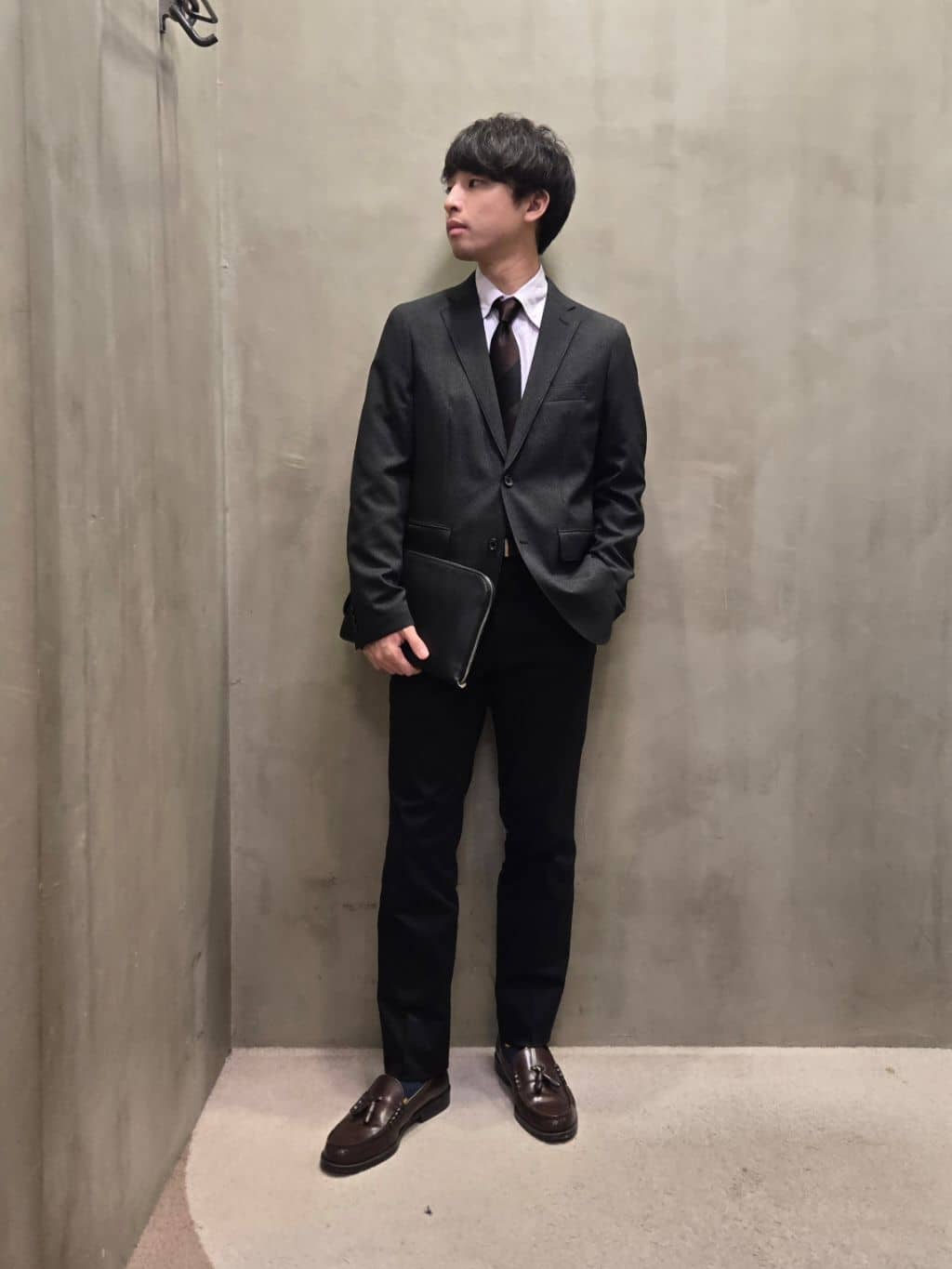 白木駆さんの「TAKEO KIKUCHI｜【Made in JAPAN】市松紋 ドレスシャツ」を使ったコーディネート