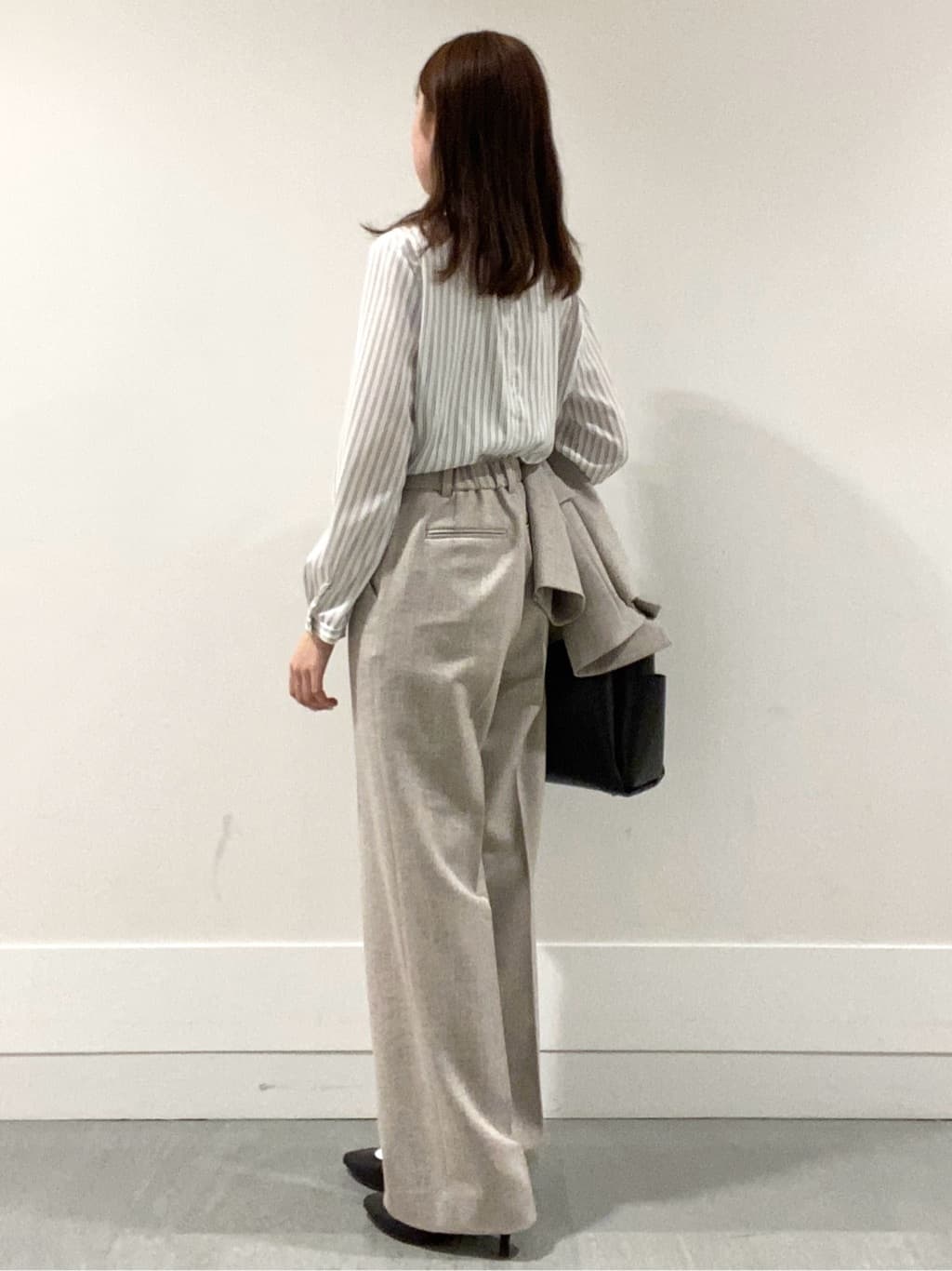 mioさんの「UNTITLED｜【日本製・本革】Comfit Dresser Pumps（コンフィットドレッサーパンプス）」を使ったコーディネート