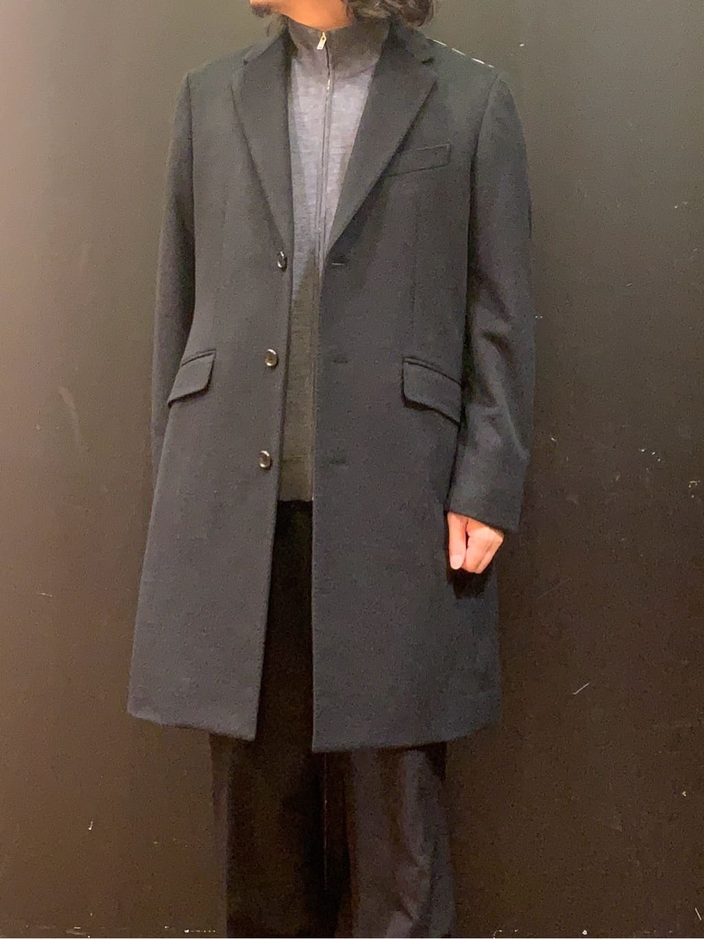 木村剛さんの「TAKEO KIKUCHI｜ウールカシミヤブレンド チェスターコート」を使ったコーディネート