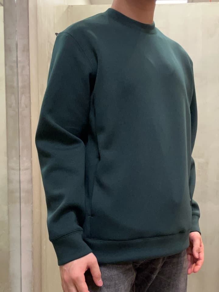 コウノ モトヤさんの「TAKEO KIKUCHI｜【モンスターストレッチ】日本製 ウォッシュド デニムパンツ」を使ったコーディネート