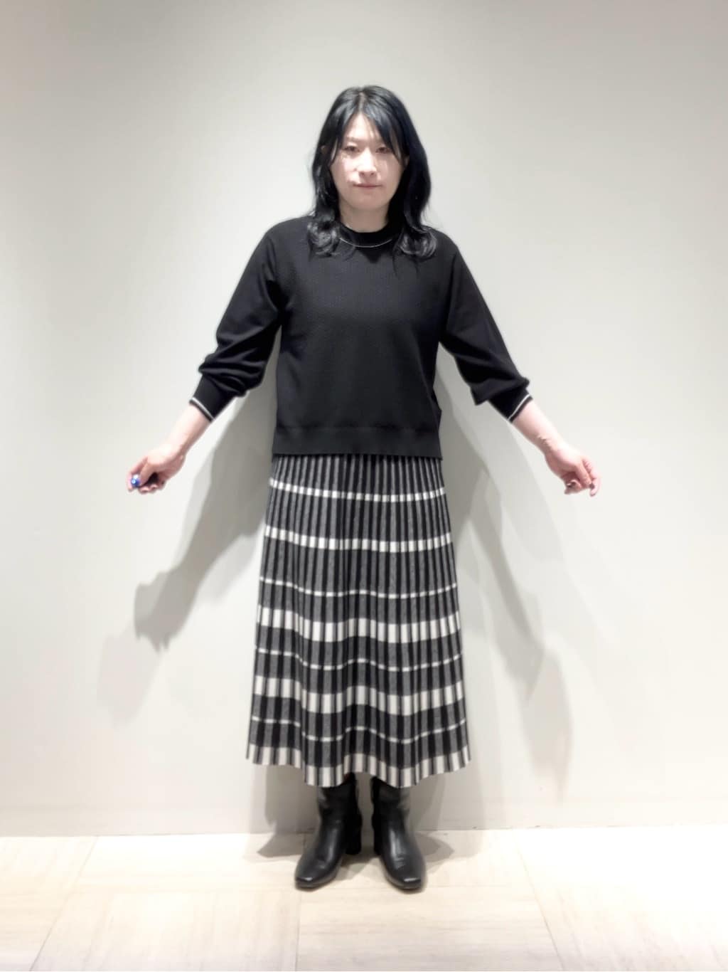 関根さんの「Reflect｜」を使ったコーディネート