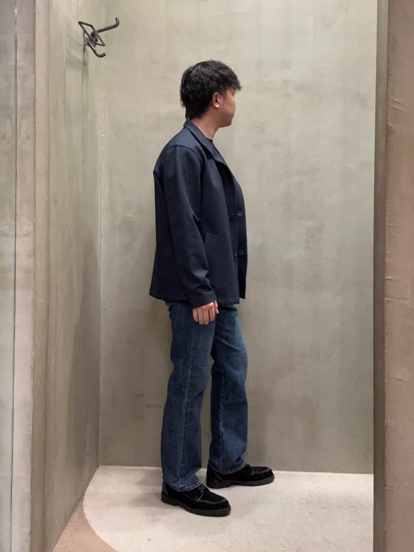 コウノ モトヤさんの「TAKEO KIKUCHI｜【DOWN FABRIC】ダウンファブリック スタンドカラーブルゾン」を使ったコーディネート