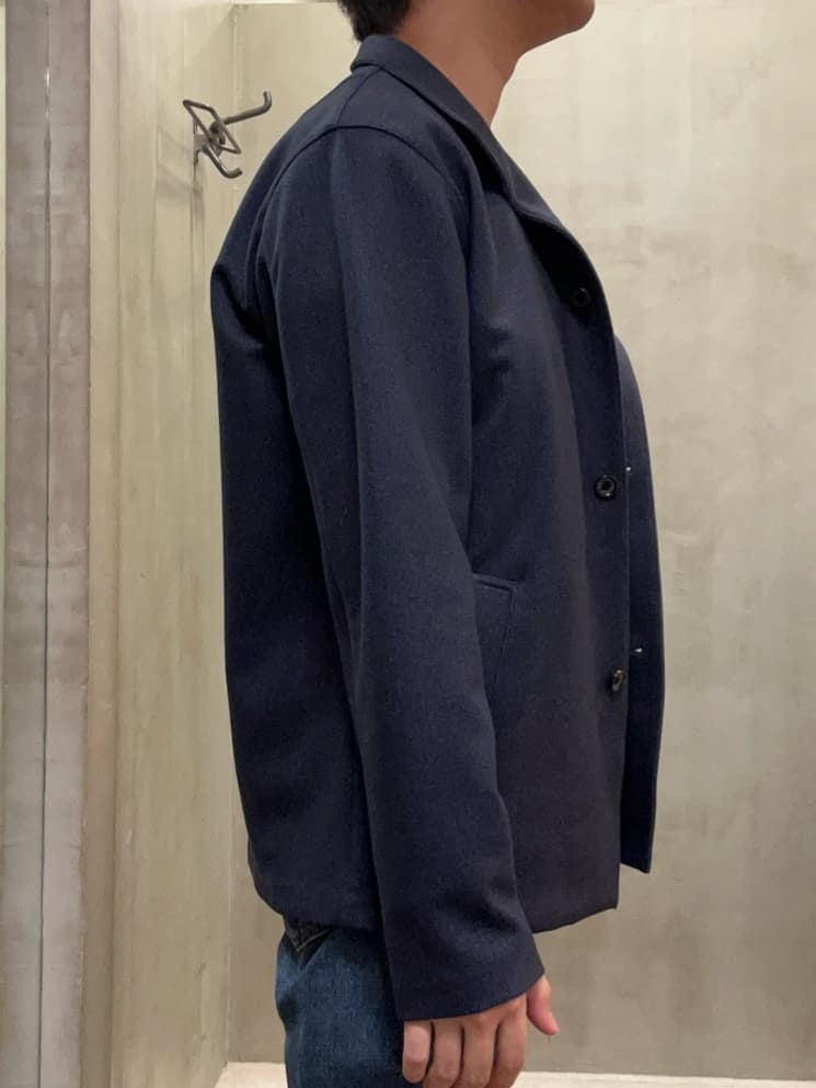 コウノ モトヤさんの「TAKEO KIKUCHI｜【DOWN FABRIC】ダウンファブリック スタンドカラーブルゾン」を使ったコーディネート