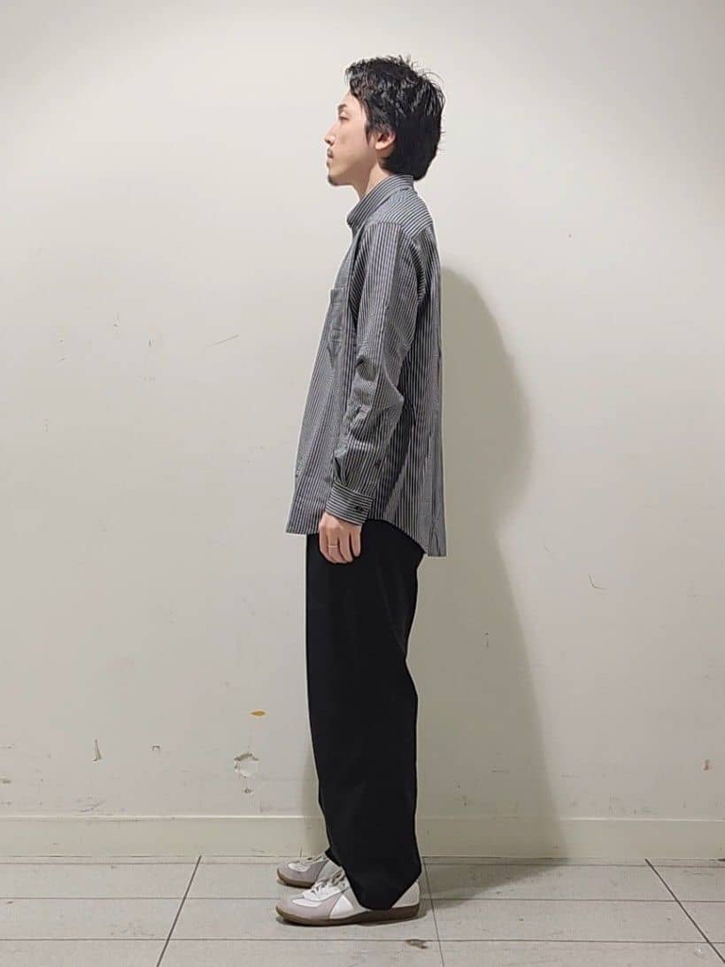 Maedaさんの「TAKEO KIKUCHI｜【抗菌防臭/シーズンレス】シアサッカー ジャージシャツ」を使ったコーディネート