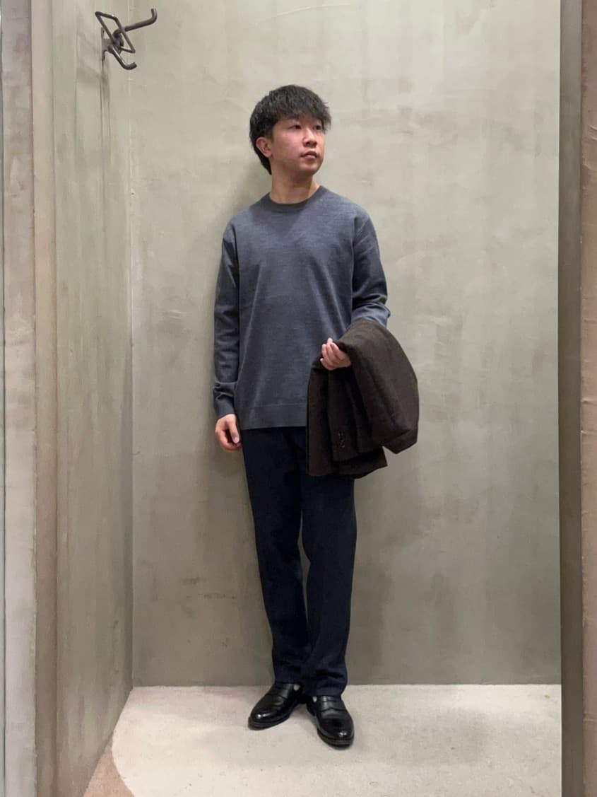 コウノ モトヤさんの「TAKEO KIKUCHI｜【DOWN FABRIC】ダウンファブリック ドレスパンツ / セットアップ対応」を使ったコーディネート