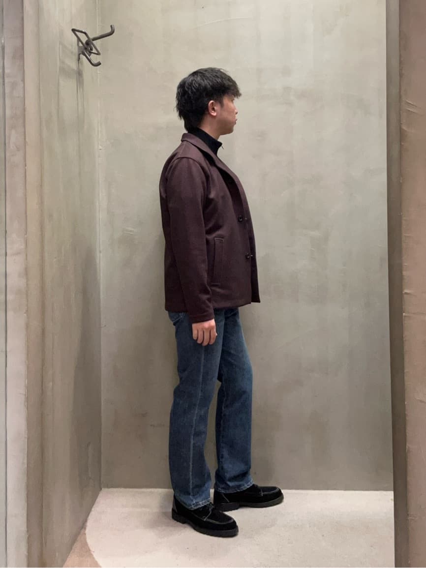 コウノ モトヤさんの「TAKEO KIKUCHI｜【DOWN FABRIC】ダウンファブリック スタンドカラーブルゾン」を使ったコーディネート