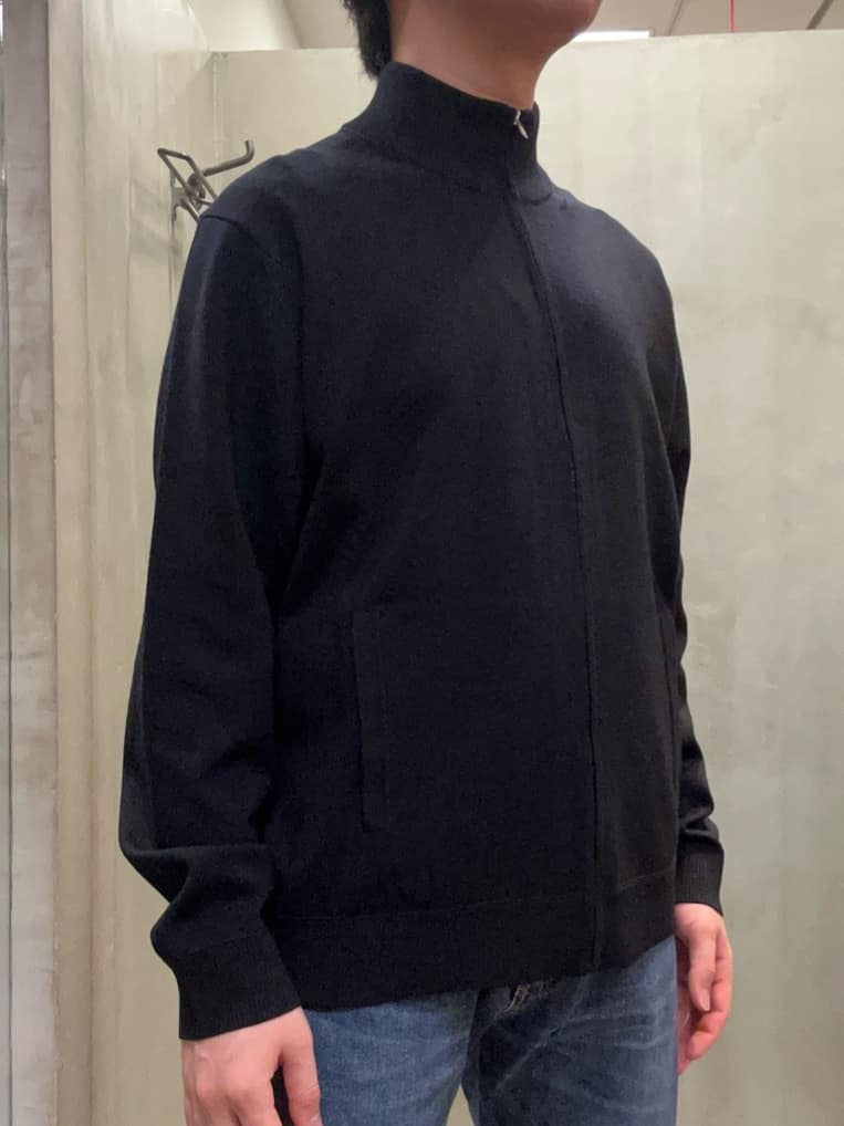 コウノ モトヤさんの「TAKEO KIKUCHI｜【モンスターストレッチ】日本製 ウォッシュド デニムパンツ」を使ったコーディネート