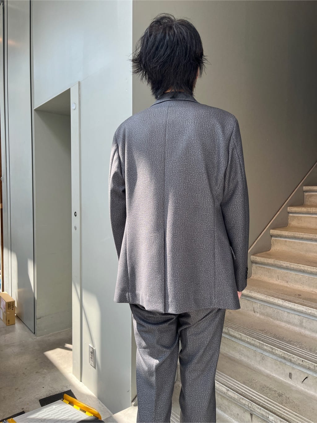 Shintaroさんの「TAKEO KIKUCHI｜【DOWN FABRIC】ダウンファブリック ドレスパンツ / セットアップ対応」を使ったコーディネート