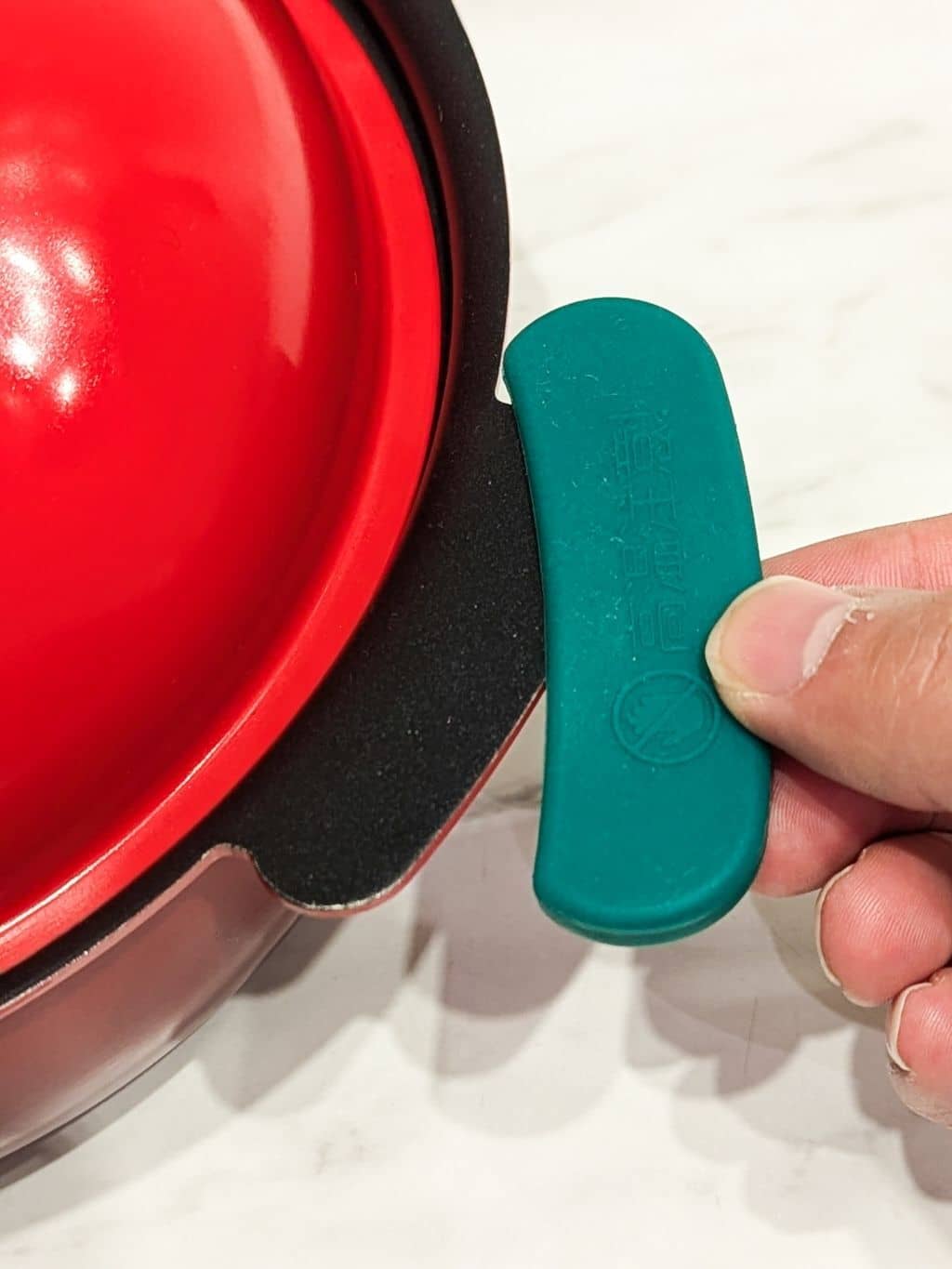 シモさんの「212 KITCHEN STORE｜べジポ IH対応ミニ卓上鍋 19cm トマト」を使ったコーディネート