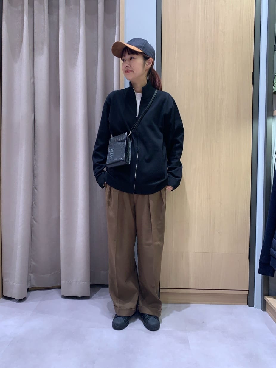 よぴさんの「TAKEO KIKUCHI｜ミニボックスショルダーバッグ」を使ったコーディネート