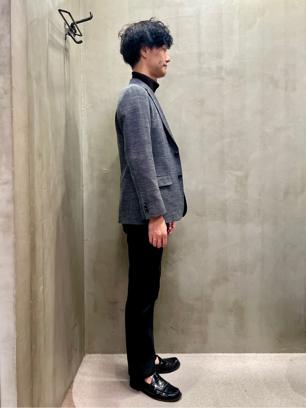mutoさんの「TAKEO KIKUCHI｜【Made in JAPAN】播州織 ストレッチ パンツ」を使ったコーディネート