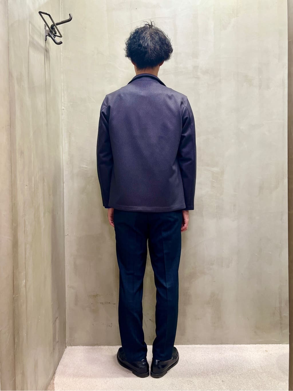 mutoさんの「TAKEO KIKUCHI｜【DOWN FABRIC】ダウンファブリック スタンドカラーブルゾン」を使ったコーディネート